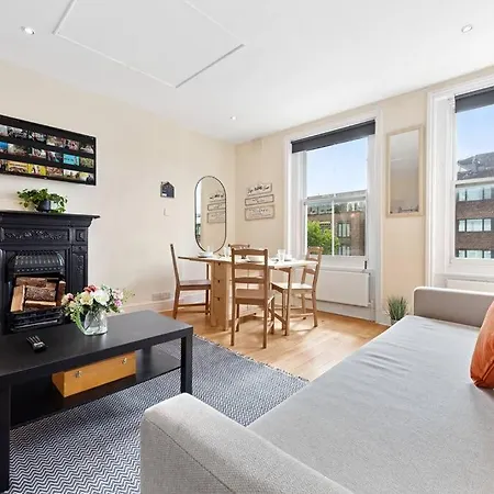 Spacious Sleep 11 With Terrace In Earls Court Ec99 London Exterior photo